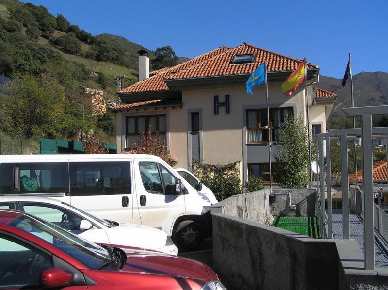 Hotel Santa Cristina Pola de Lena Dış mekan fotoğraf